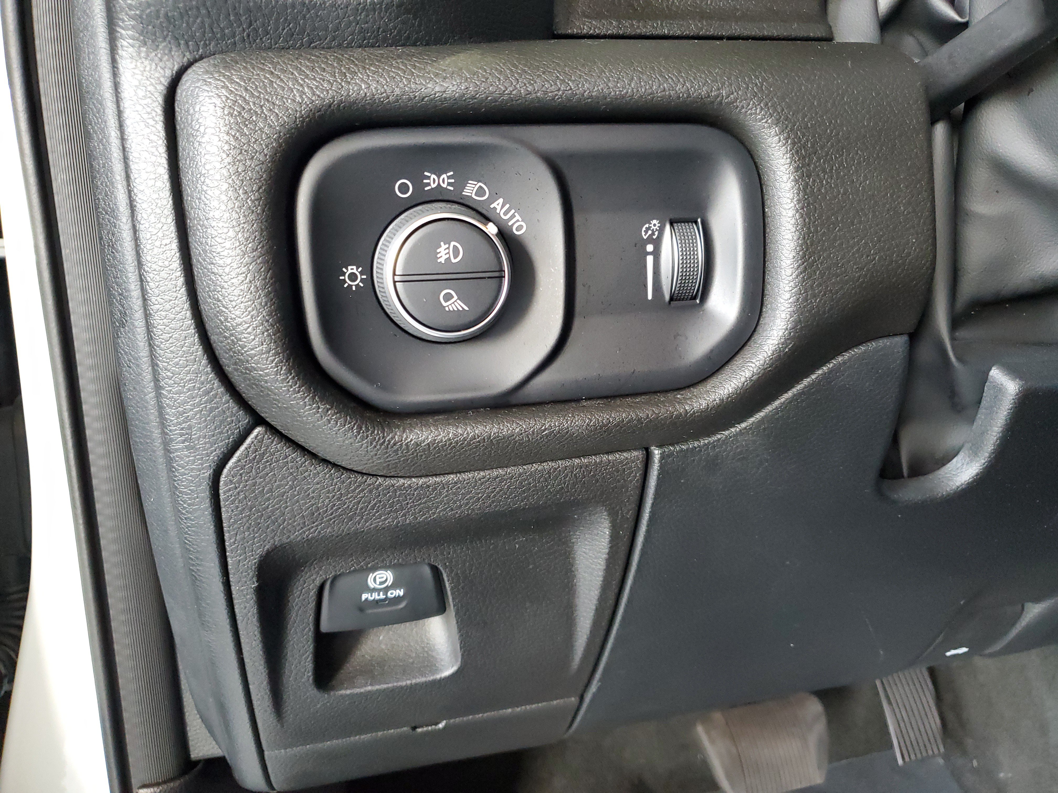 Certified 2022 RAM 1500 Big Horn RWD image 20