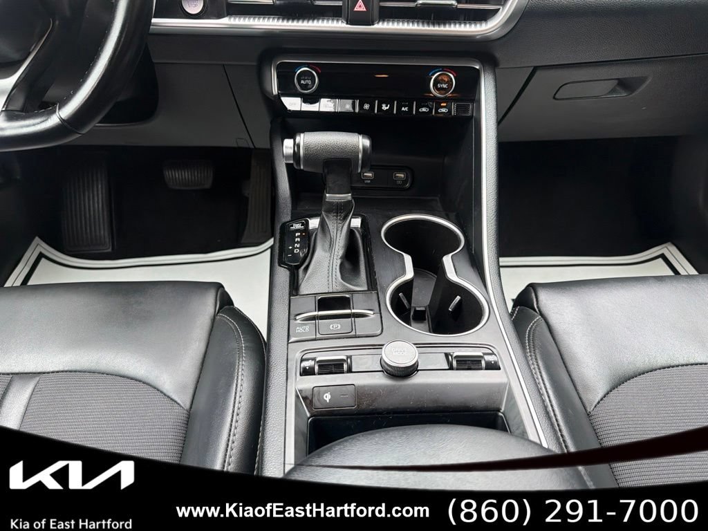 Used 2022 Kia K5 GT-Line AWD/4WD image 24