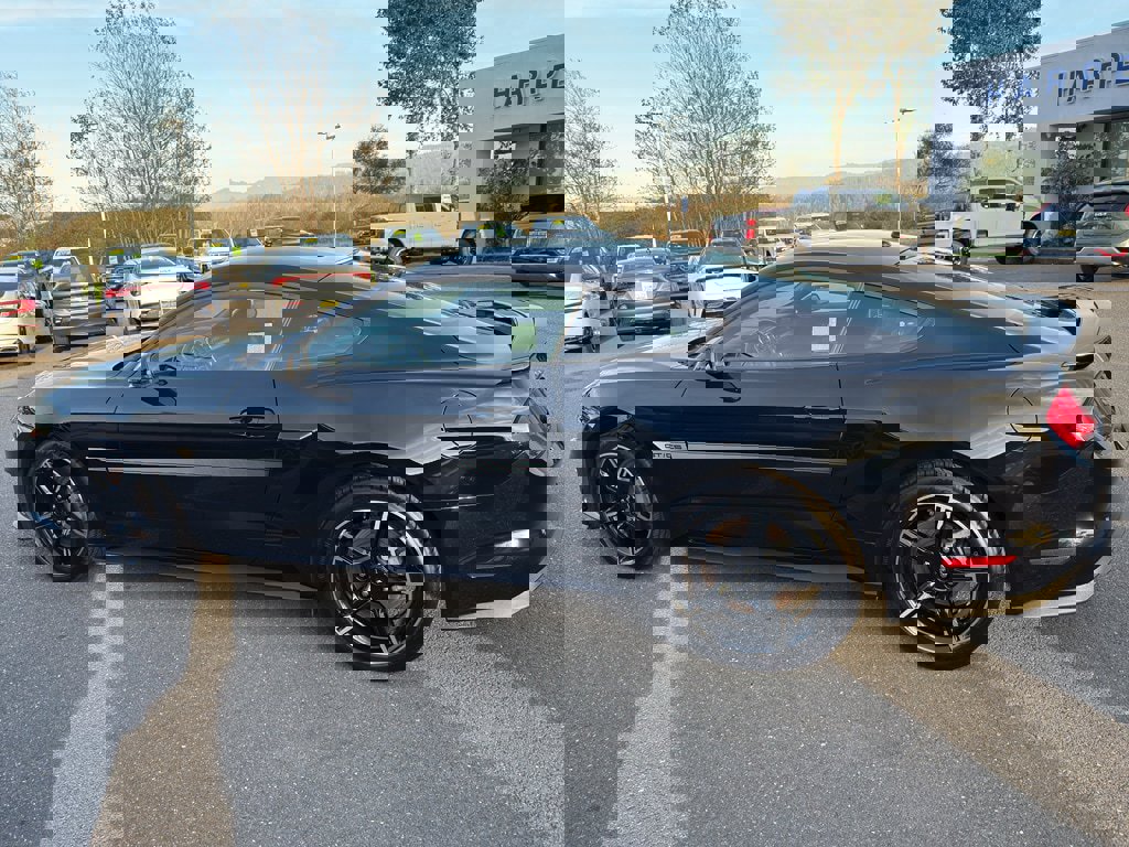 Used 2019 Ford Mustang GT Premium w/ Equipment Group 401A image 2