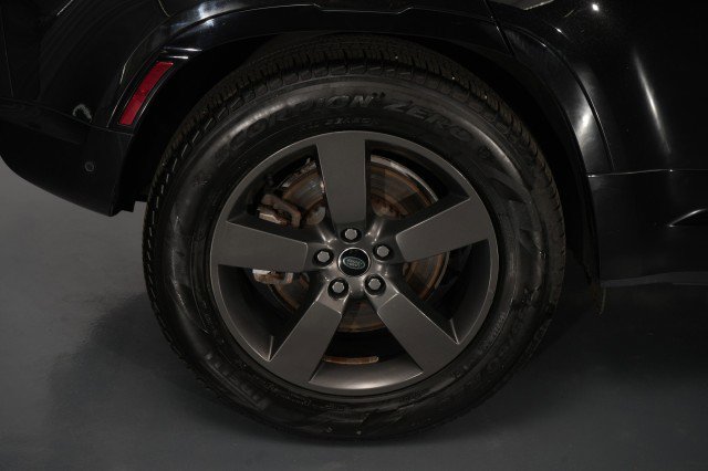 Used 2023 Land Rover Defender 110 X-Dynamic SE AWD/4WD image 25