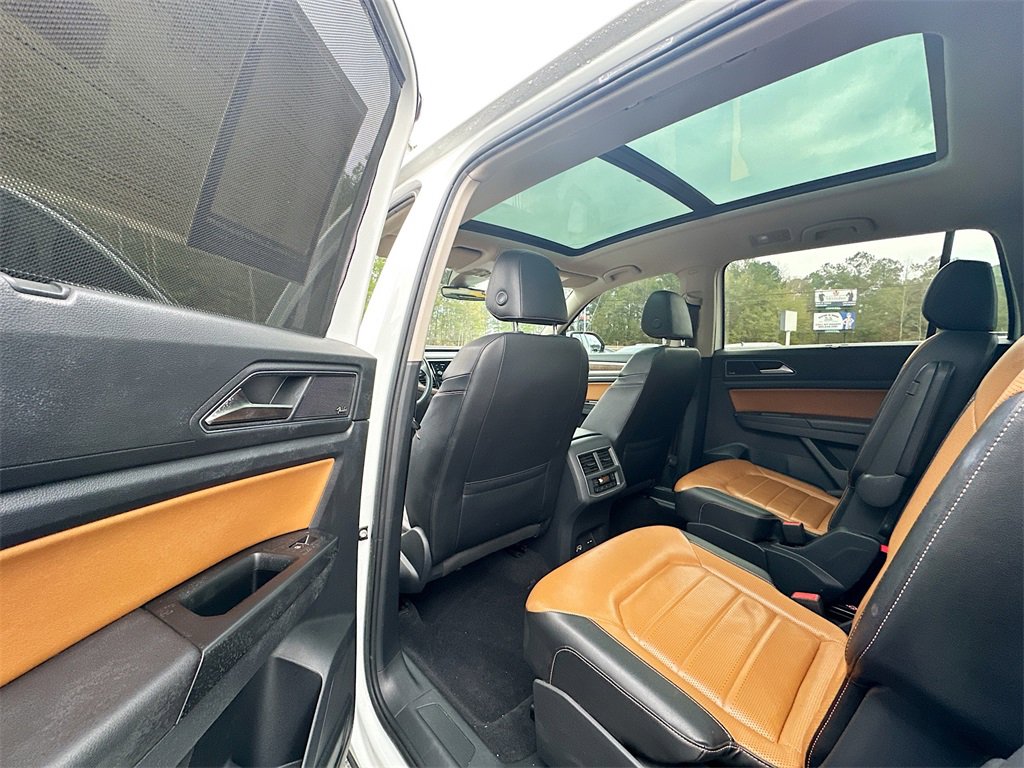 Used 2019 Volkswagen Atlas SEL Premium image 17