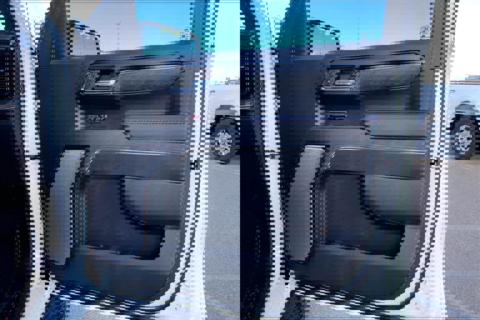 Used 2024 GMC Sierra 1500 AT4X w/ AT4X AEV Edition image 23