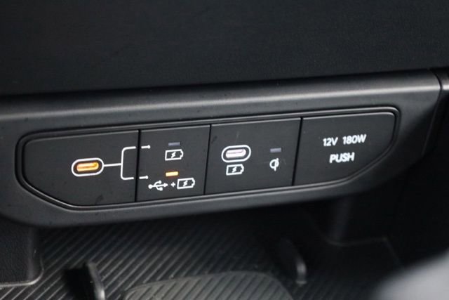 Certified 2025 Kia K4 EX image 25