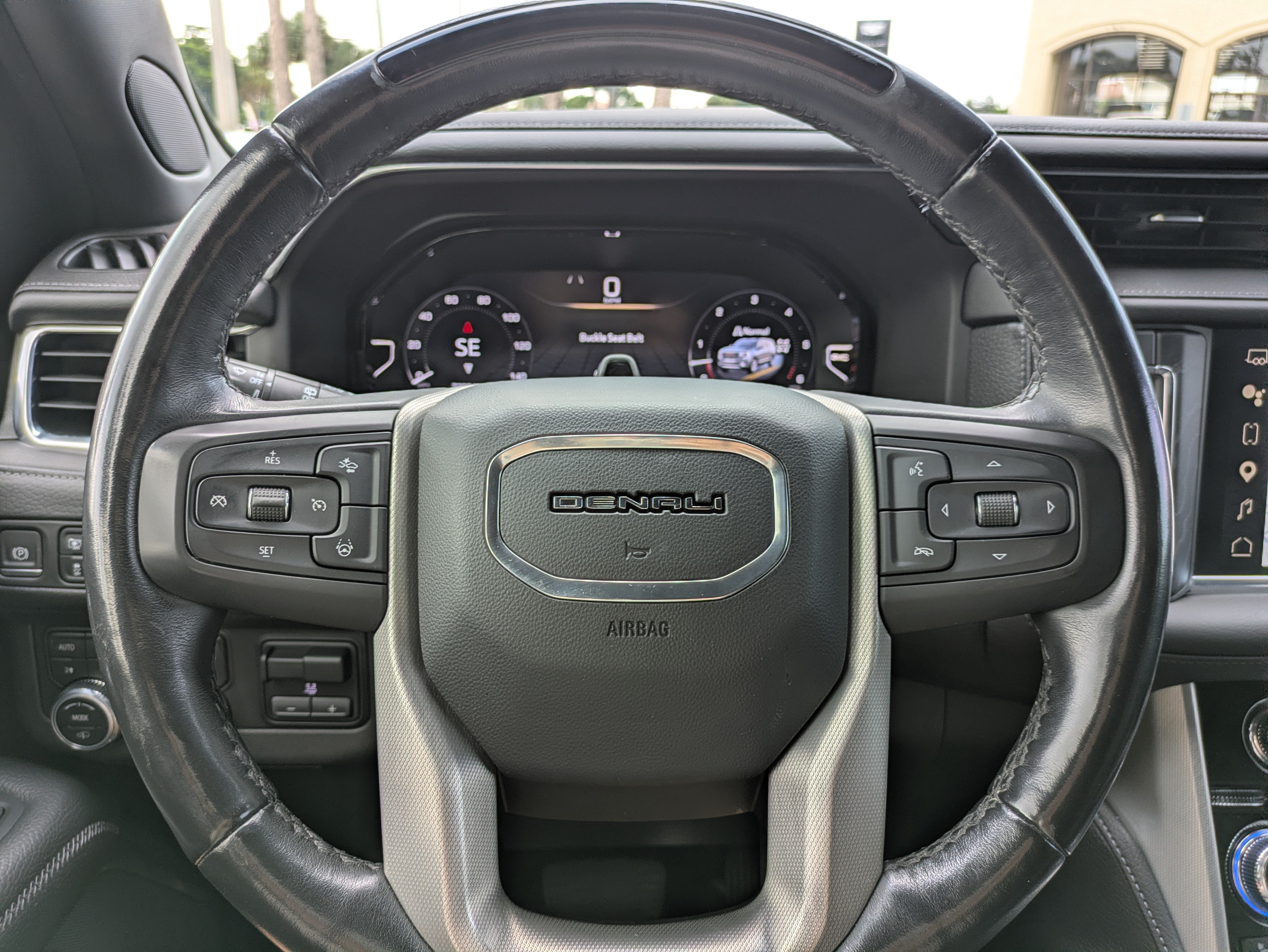 Used 2023 GMC Yukon Denali w/ Denali Reserve Package AWD/4WD image 28