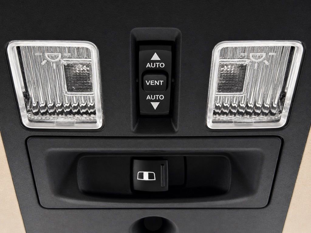 Used 2018 RAM 2500 Longhorn RWD image 39