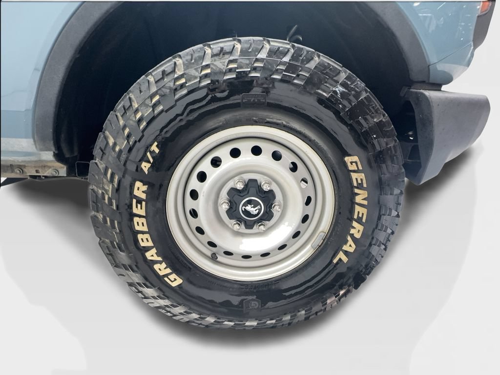 Used 2022 Ford Bronco 4-Door AWD/4WD image 14