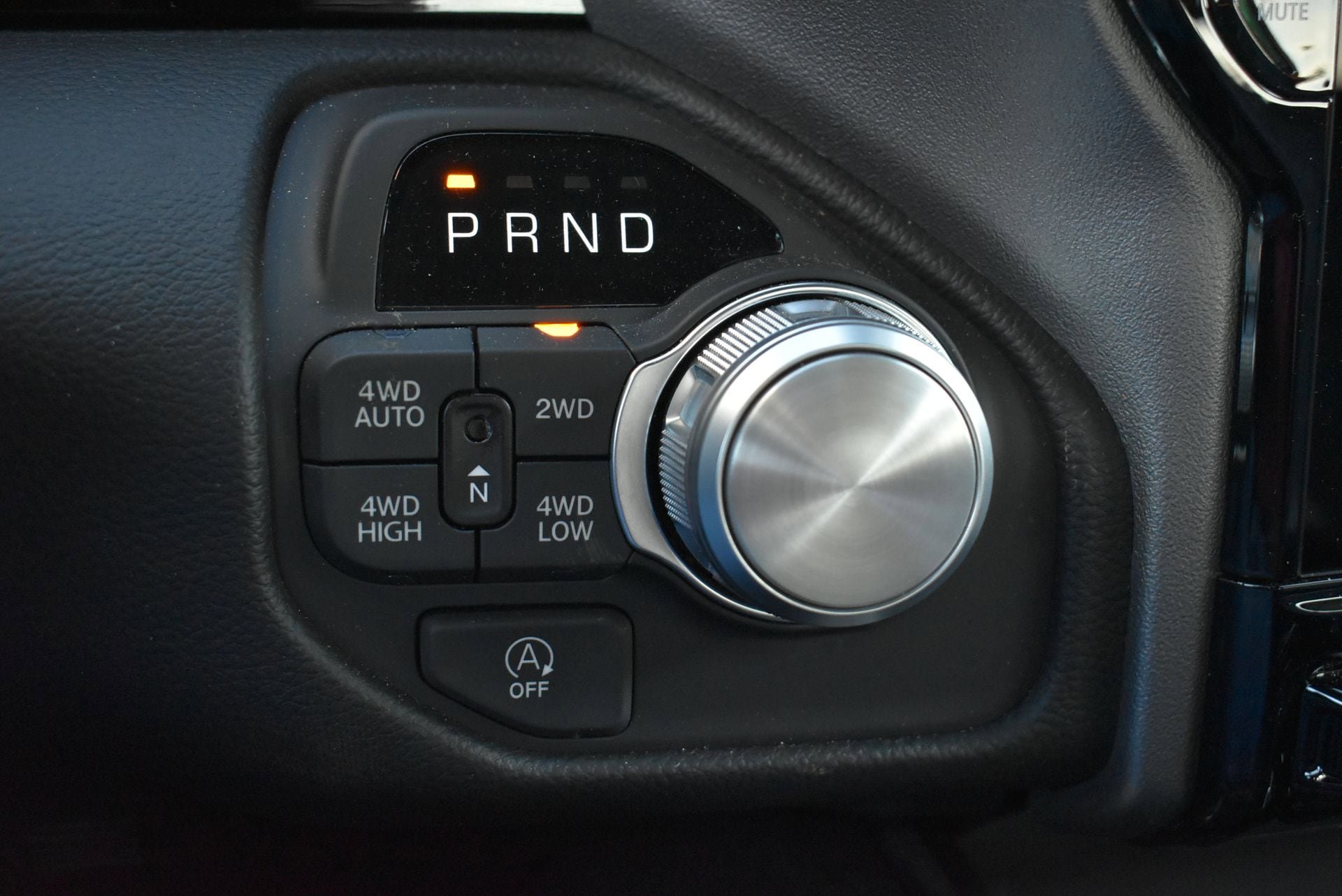 Used 2026 RAM 1500 Laramie AWD/4WD image 30