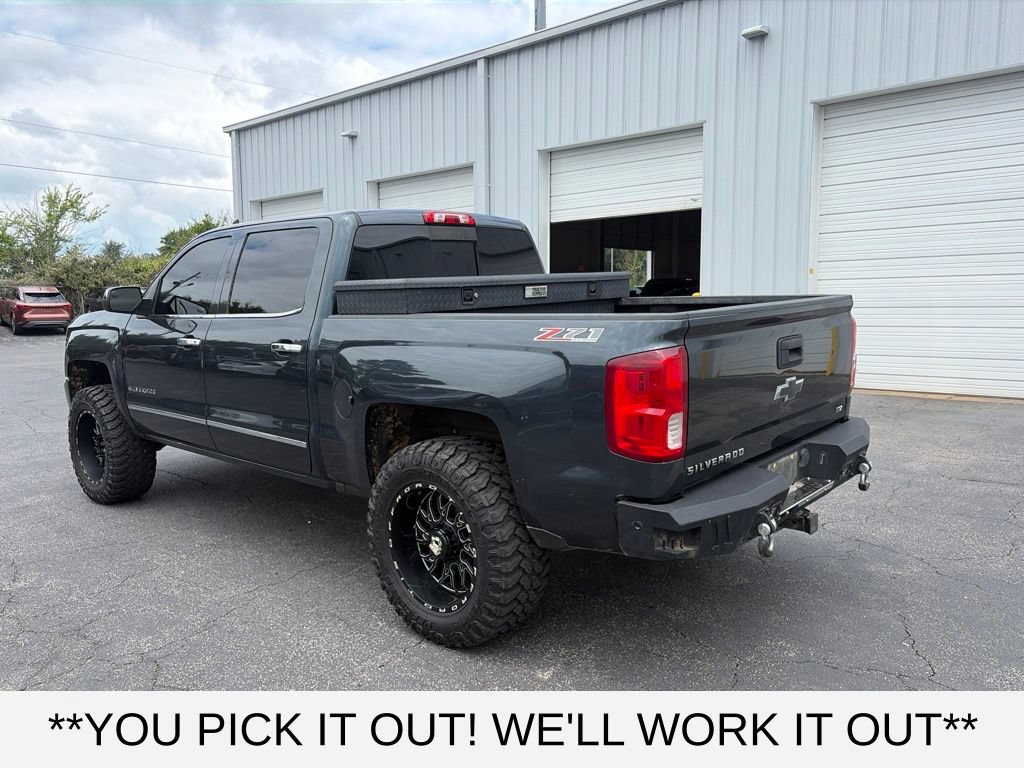 Used 2017 Chevrolet Silverado 1500 LTZ Z71 w/ LTZ Plus Package AWD/4WD image 4