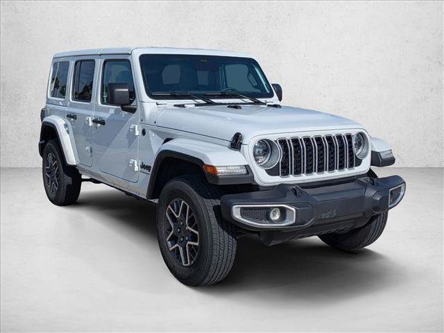 Used 2026 Jeep Wrangler Unlimited Sahara AWD/4WD image 3