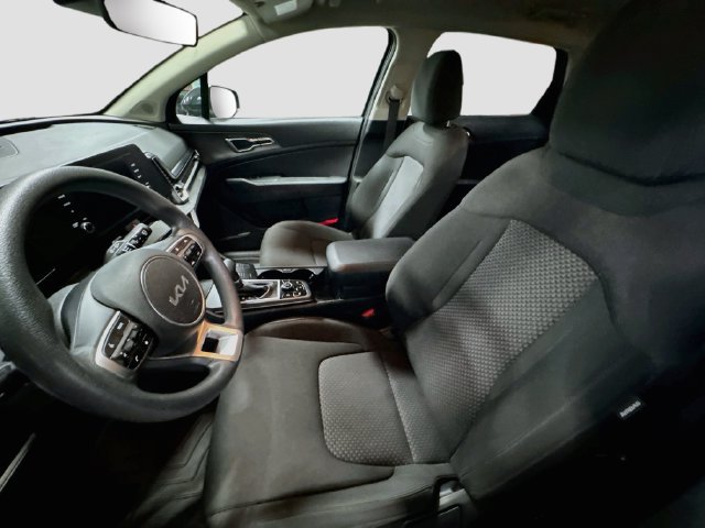 Certified 2024 Kia Sportage LX AWD/4WD image 21