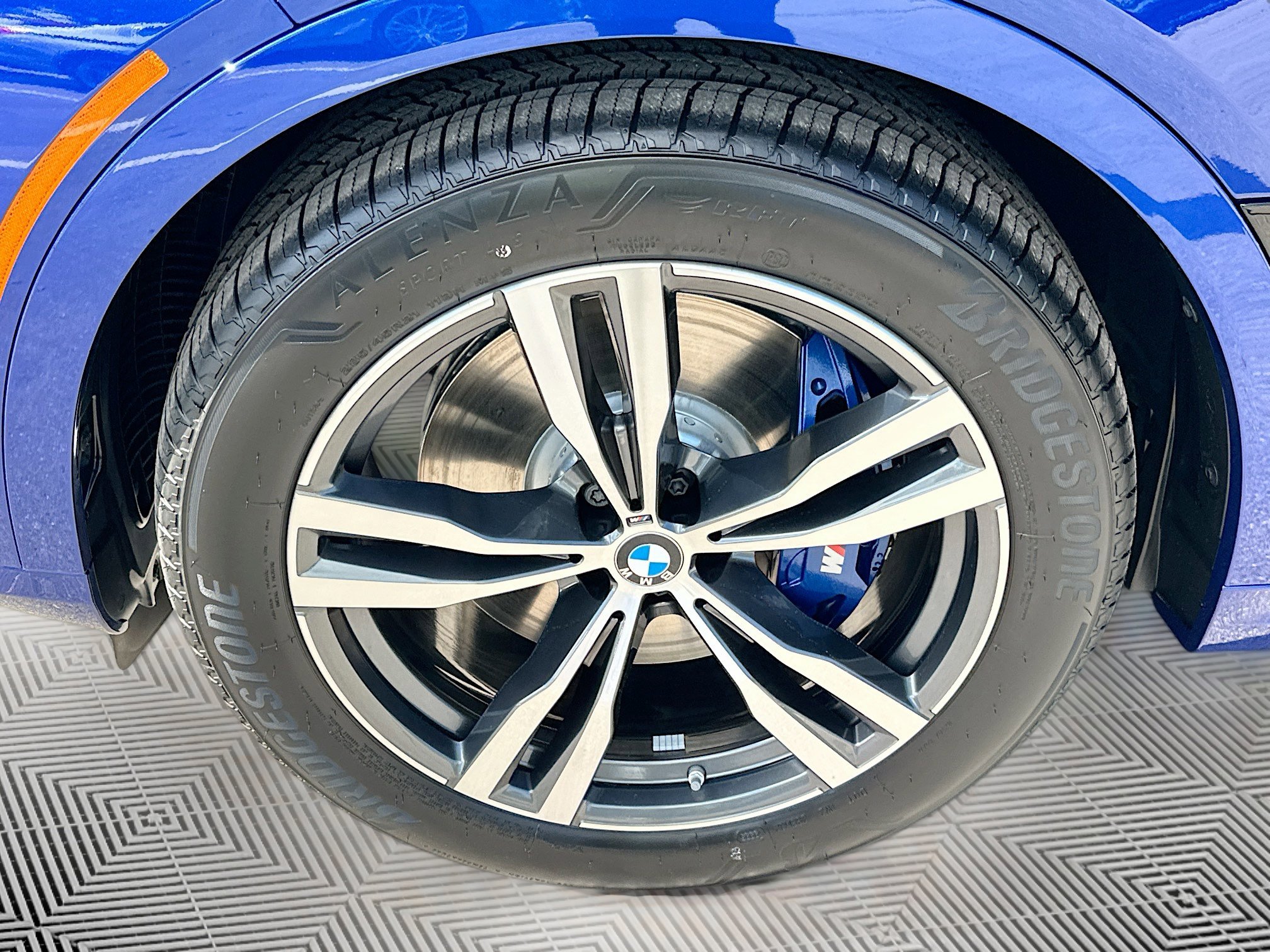 New 2026 BMW X7 M60i image 29