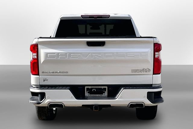 Certified 2024 Chevrolet Silverado 1500 High Country w/ High Country Premium Package AWD/4WD image 4