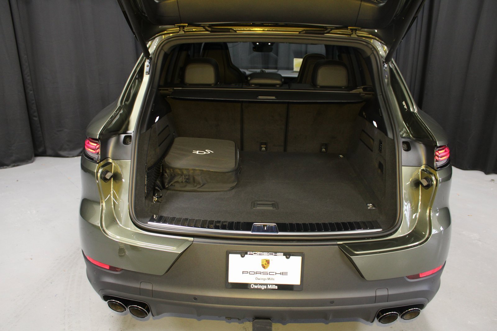 New 2026 Porsche Cayenne E-Hybrid image 34