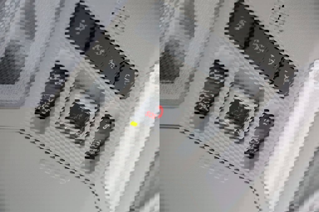 Certified 2025 Toyota RAV4 XLE Premium image 24