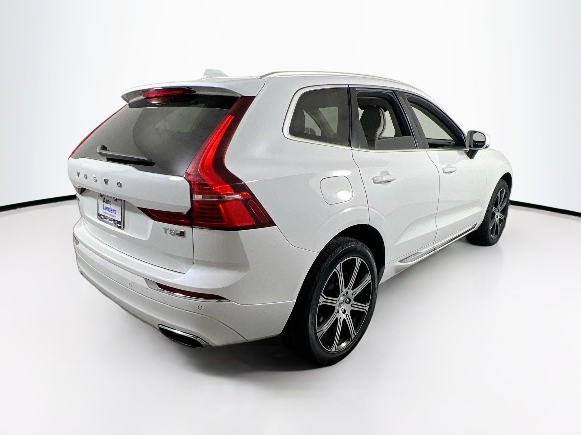Used 2020 Volvo XC60 T5 Inscription image 5