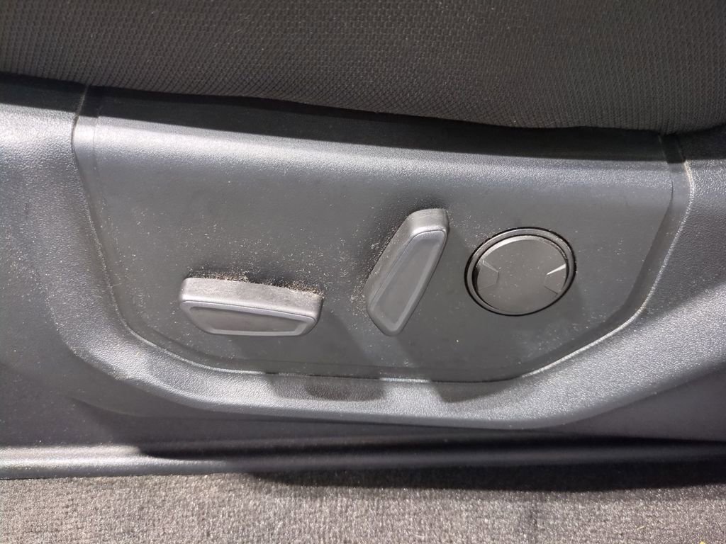 Used 2020 Ford F150 XLT w/ Equipment Group 302A Luxury image 21