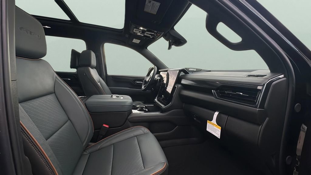 New 2026 GMC Yukon XL AT4 image 28