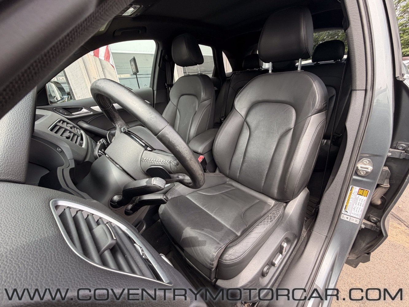 Used 2016 Audi Q3 2.0T Prestige AWD/4WD image 28