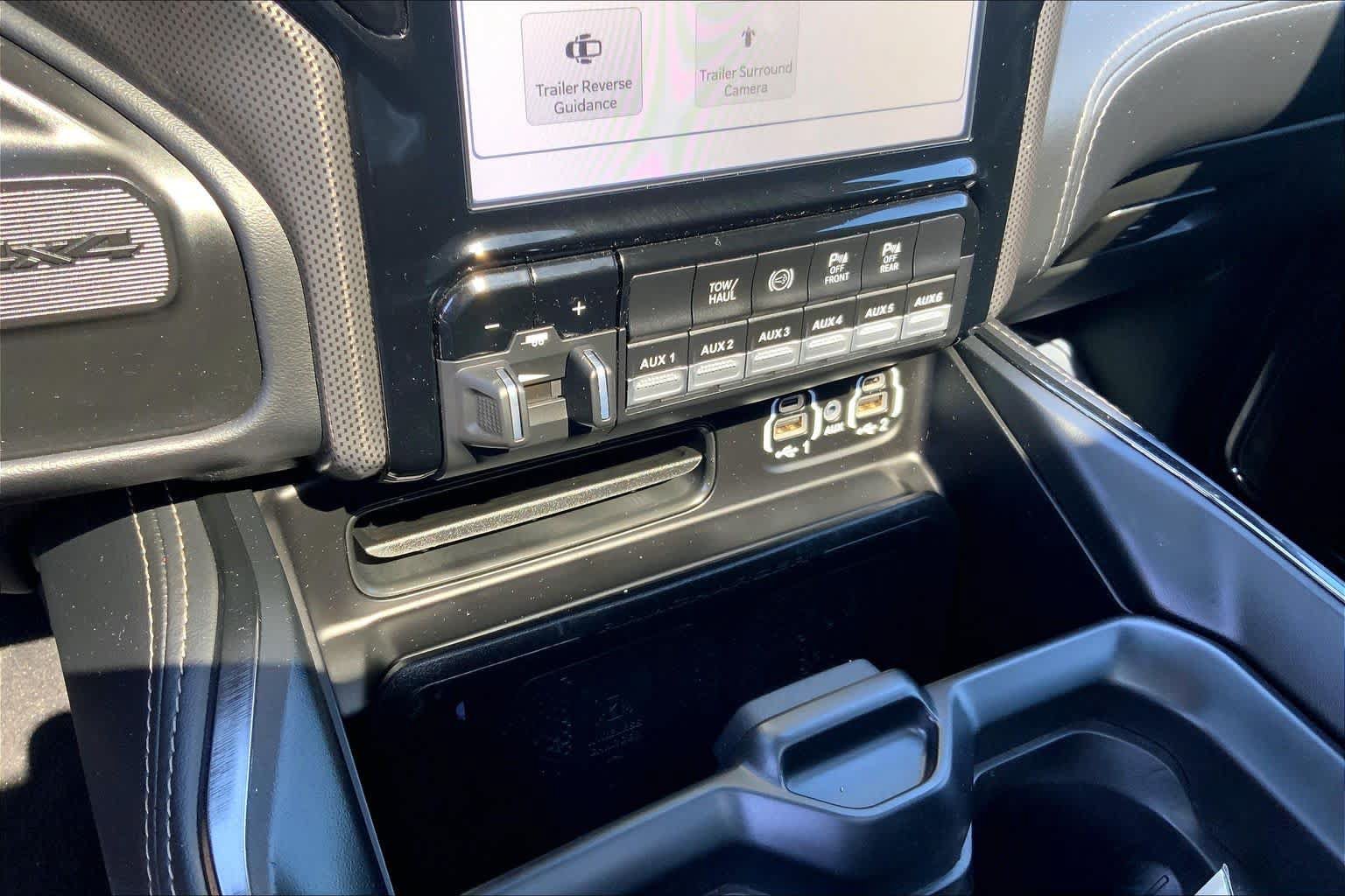 Used 2022 RAM 2500 Limited AWD/4WD image 31