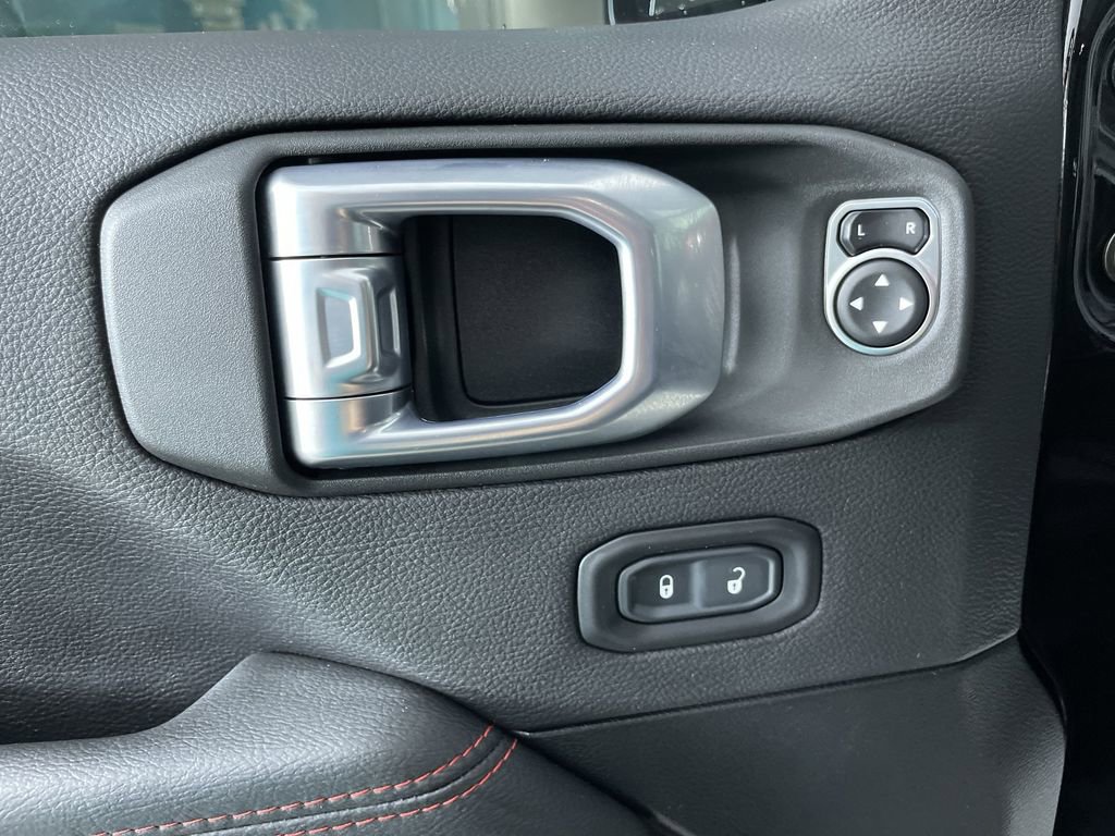 Used 2021 Jeep Gladiator Rubicon image 23