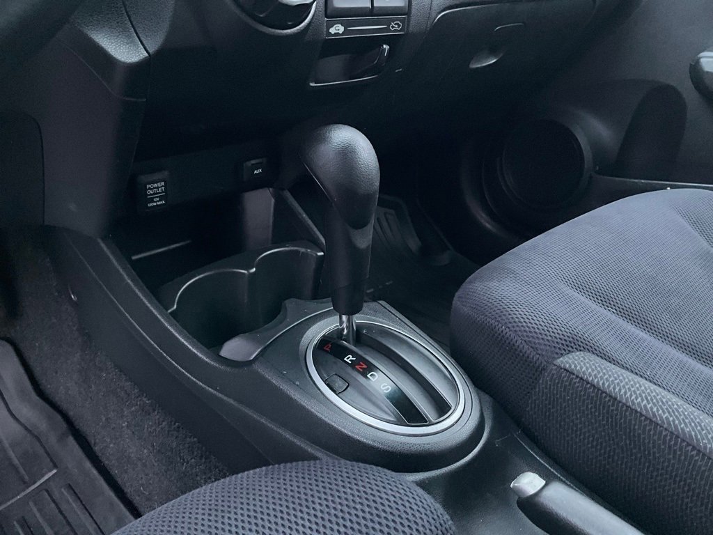 Used 2013 Honda Fit Sport image 18