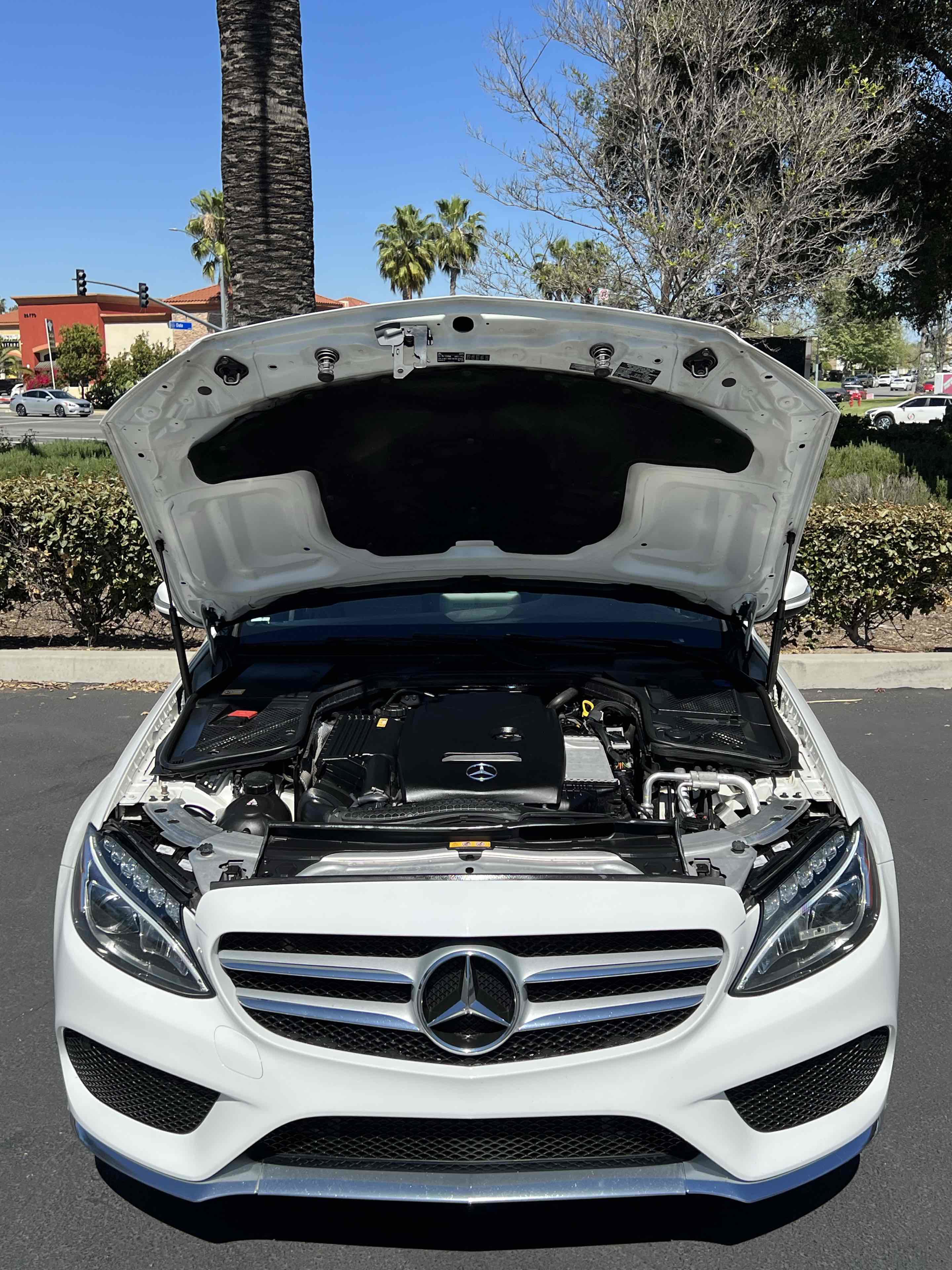 Used 2015 Mercedes-Benz C 300 Sport image 70
