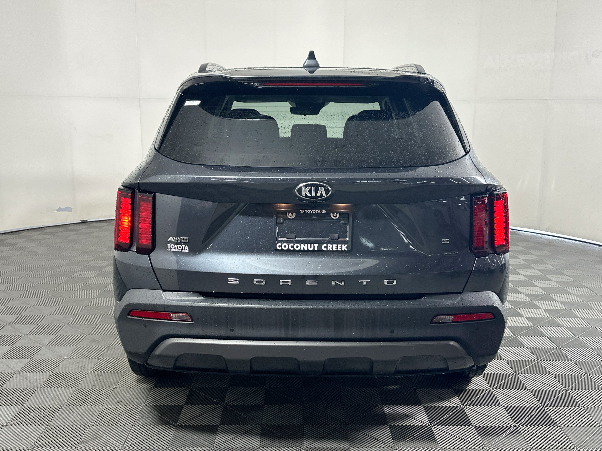 Used 2021 Kia Sorento S w/ Panoramic Sunroof Package AWD/4WD image 4
