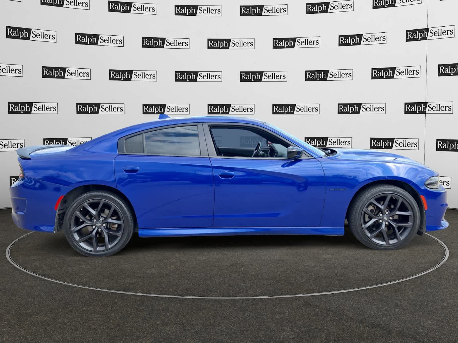 Used 2022 Dodge Charger R/T w/ Plus Group RWD image 7