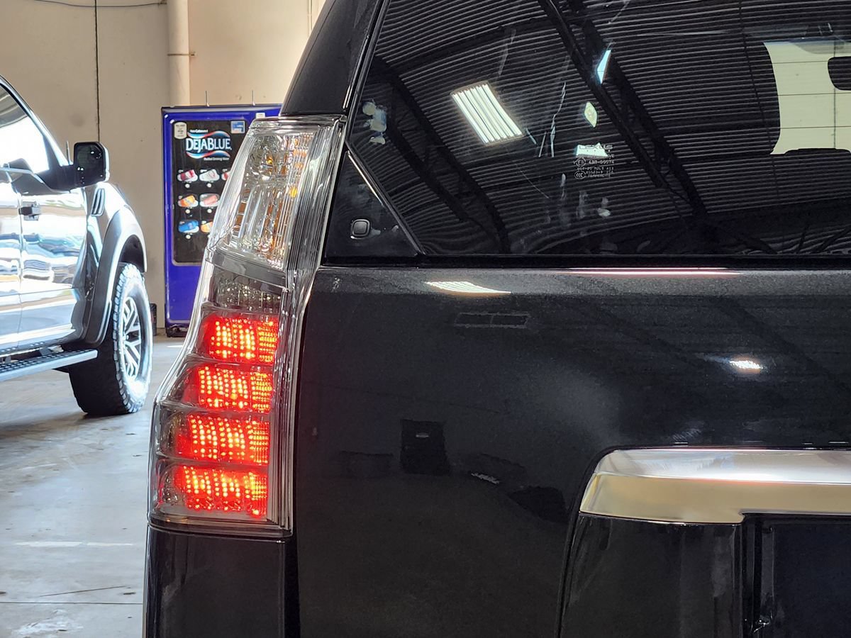 Used 2023 Lexus GX 460 Premium w/ Premium Package AWD/4WD image 20