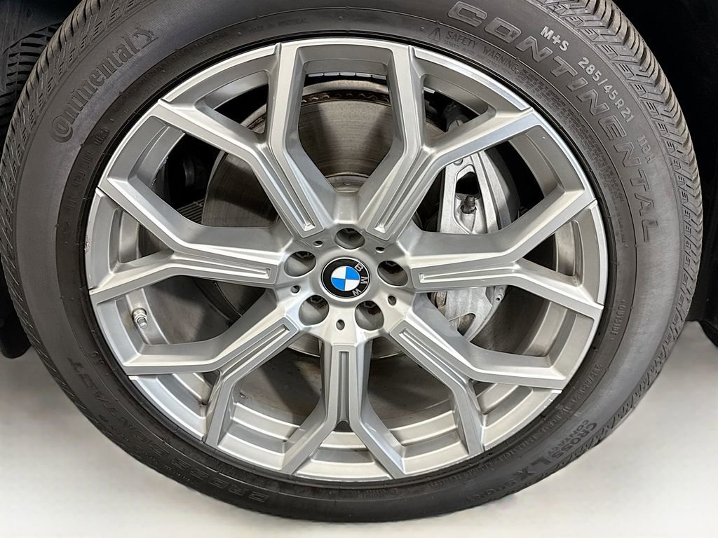 Used 2023 BMW X7 xDrive40i AWD/4WD image 32