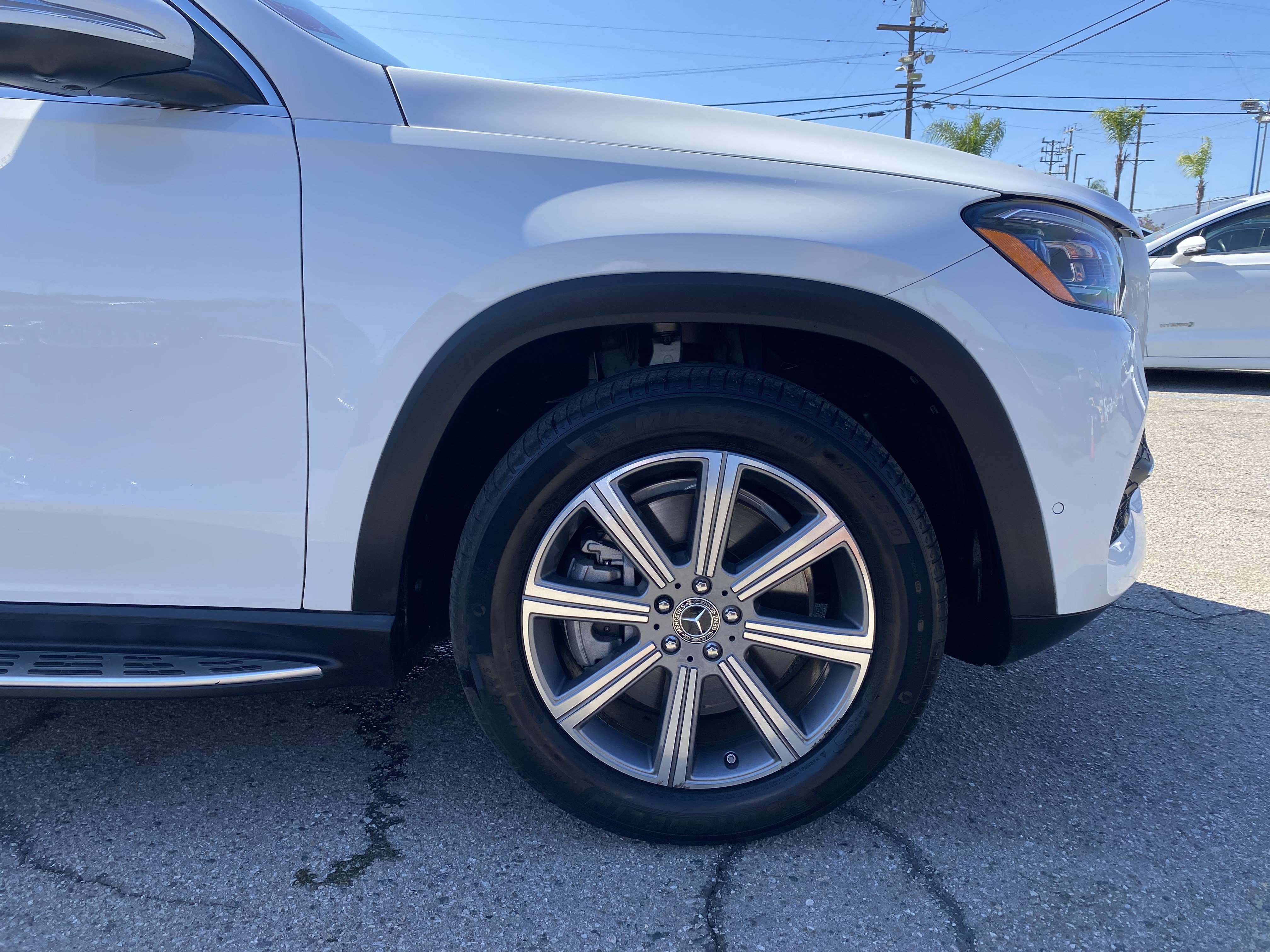 Used 2020 Mercedes-Benz GLS 450 4MATIC image 8