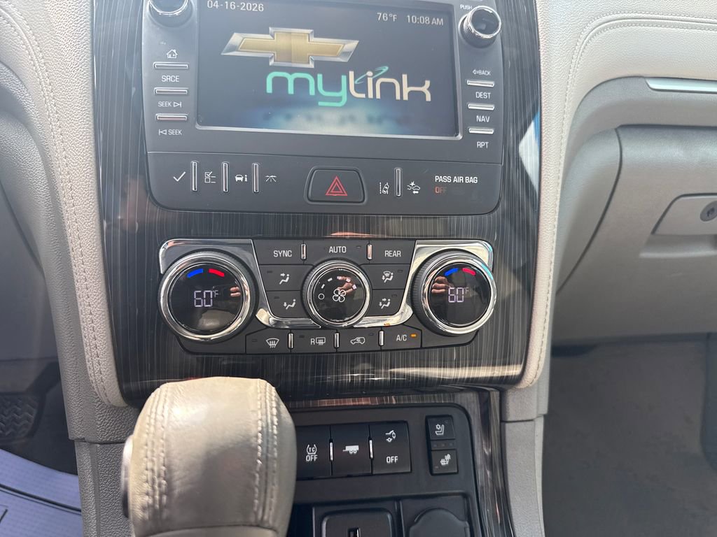 Used 2016 Chevrolet Traverse LTZ FWD image 23