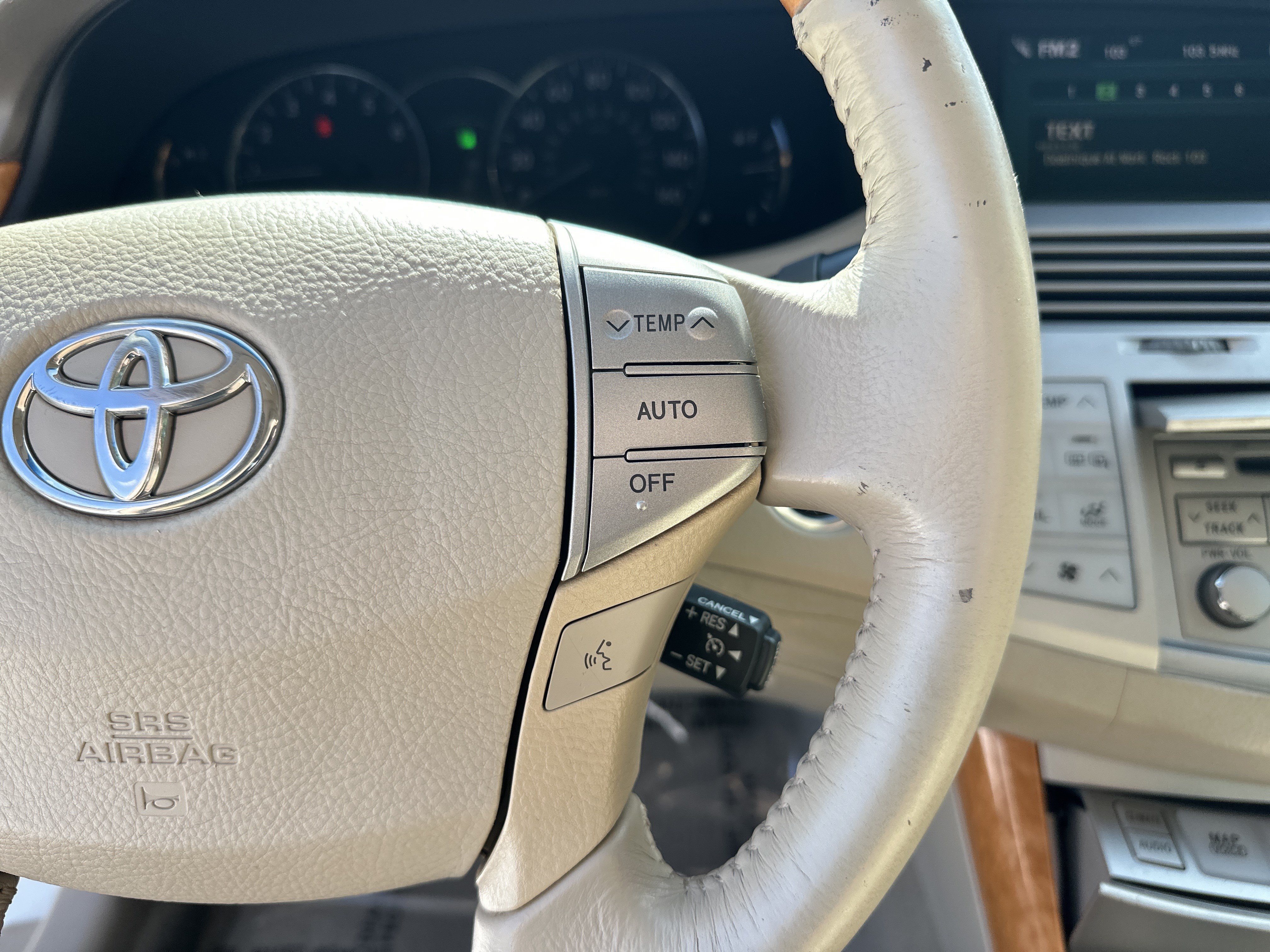 Used 2005 Toyota Avalon Limited FWD image 20