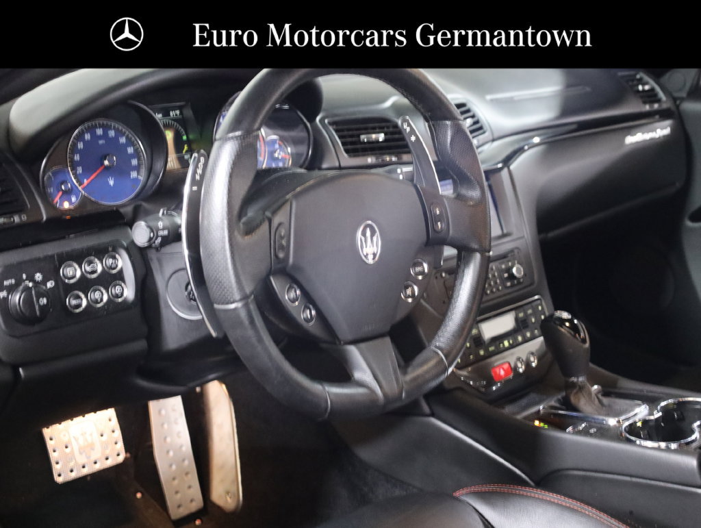 Used 2017 Maserati GranTurismo Sport RWD image 32