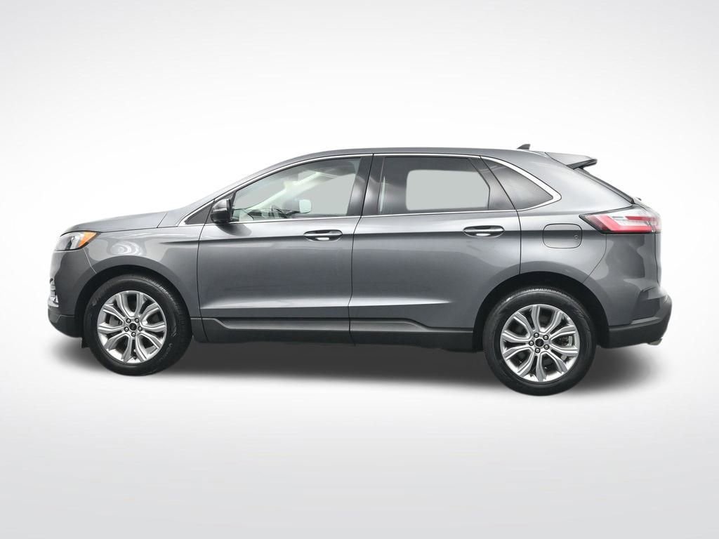Used 2024 Ford Edge Titanium image 10