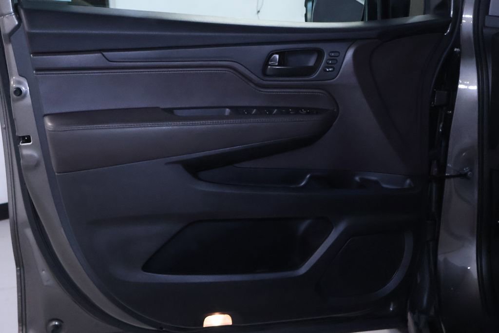 Used 2019 Honda Odyssey EX-L image 12