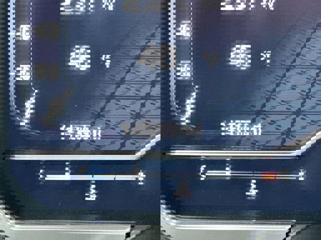 Certified 2024 GMC Sierra 1500 AT4 w/ Technology Package image 13