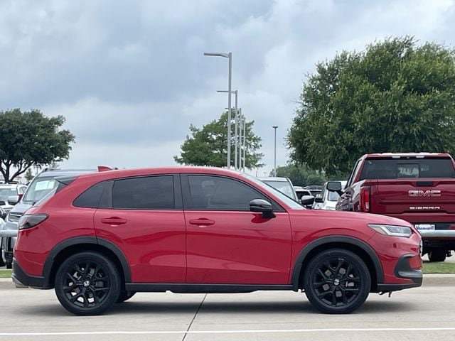 Used 2023 Honda HR-V Sport image 3