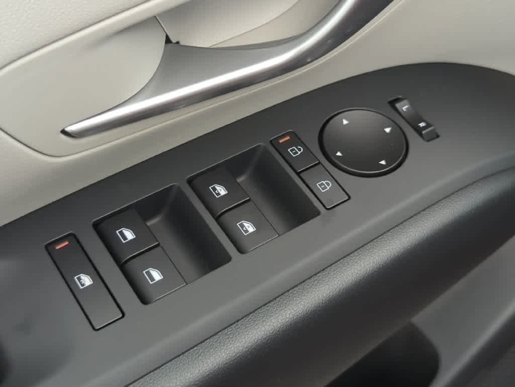 New 2026 Hyundai Tucson SEL FWD image 16