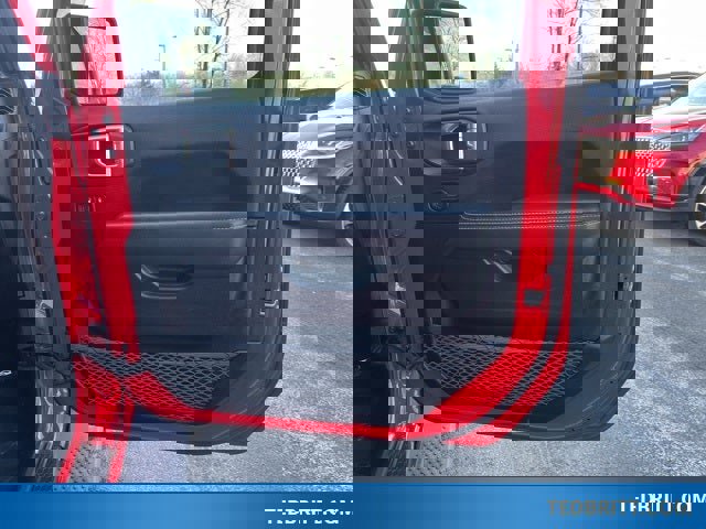 Used 2021 Jeep Wrangler Unlimited Sahara w/ Cold Weather Group image 21