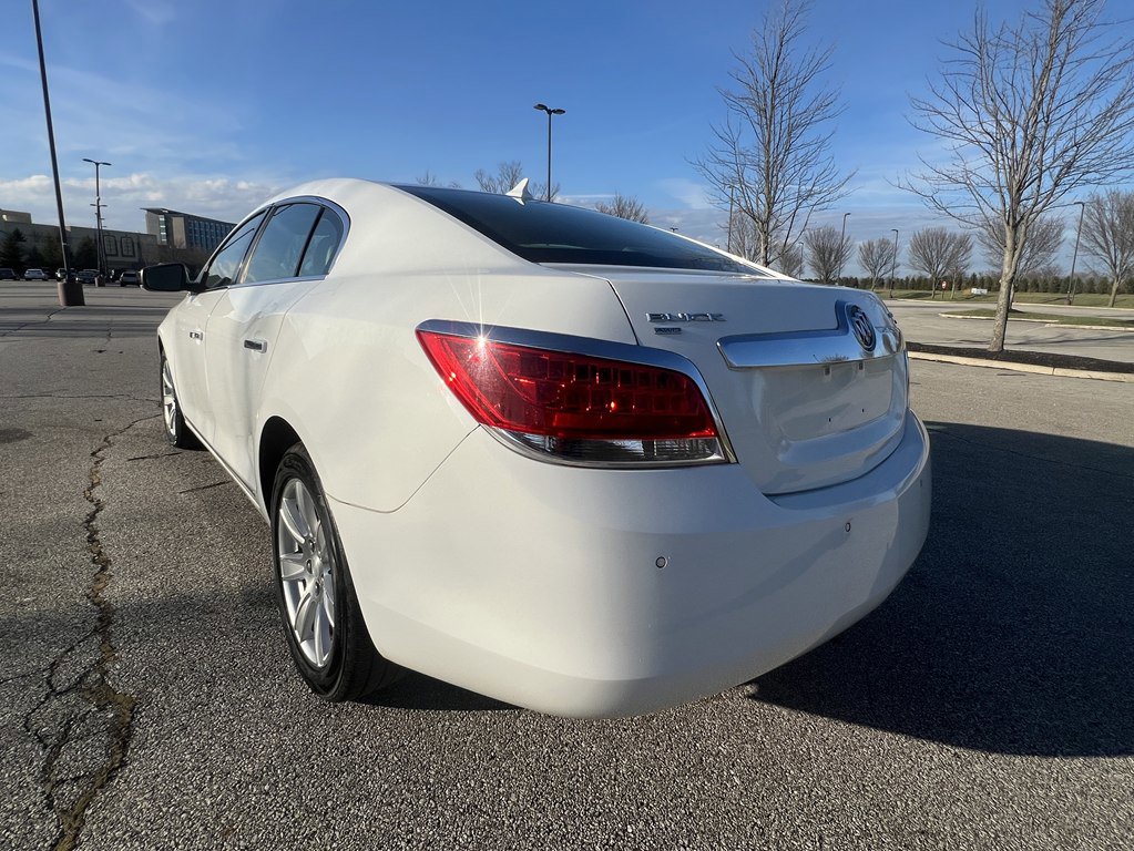 Used 2011 Buick LaCrosse CXL w/ Luxury Package image 3