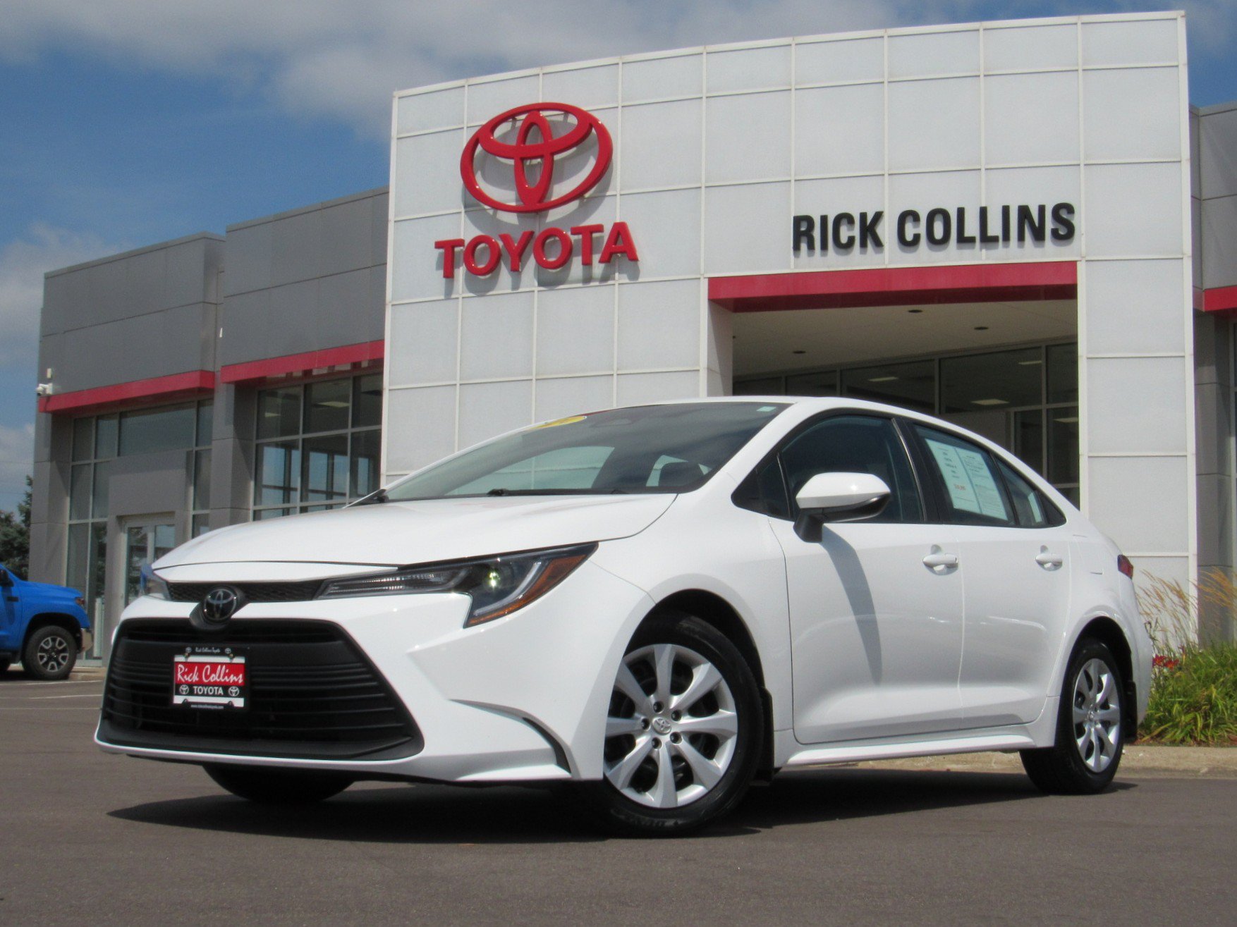 Used 2024 Toyota Corolla LE