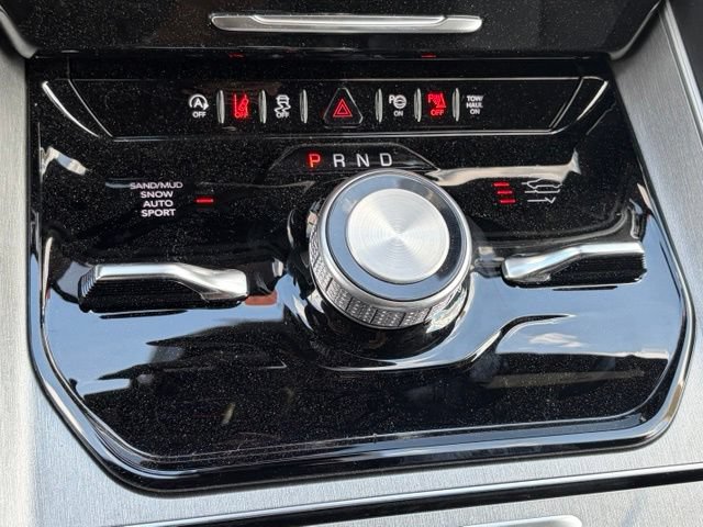 New 2026 Jeep Grand Wagoneer Limited AWD/4WD image 24