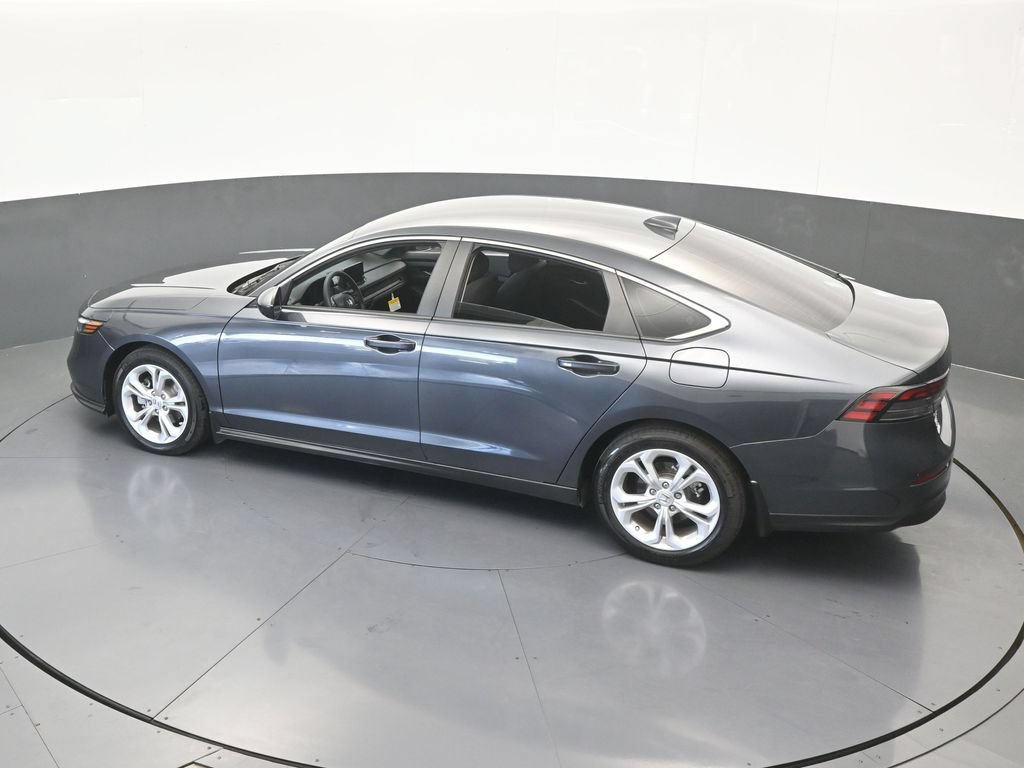 Used 2025 Honda Accord LX image 45