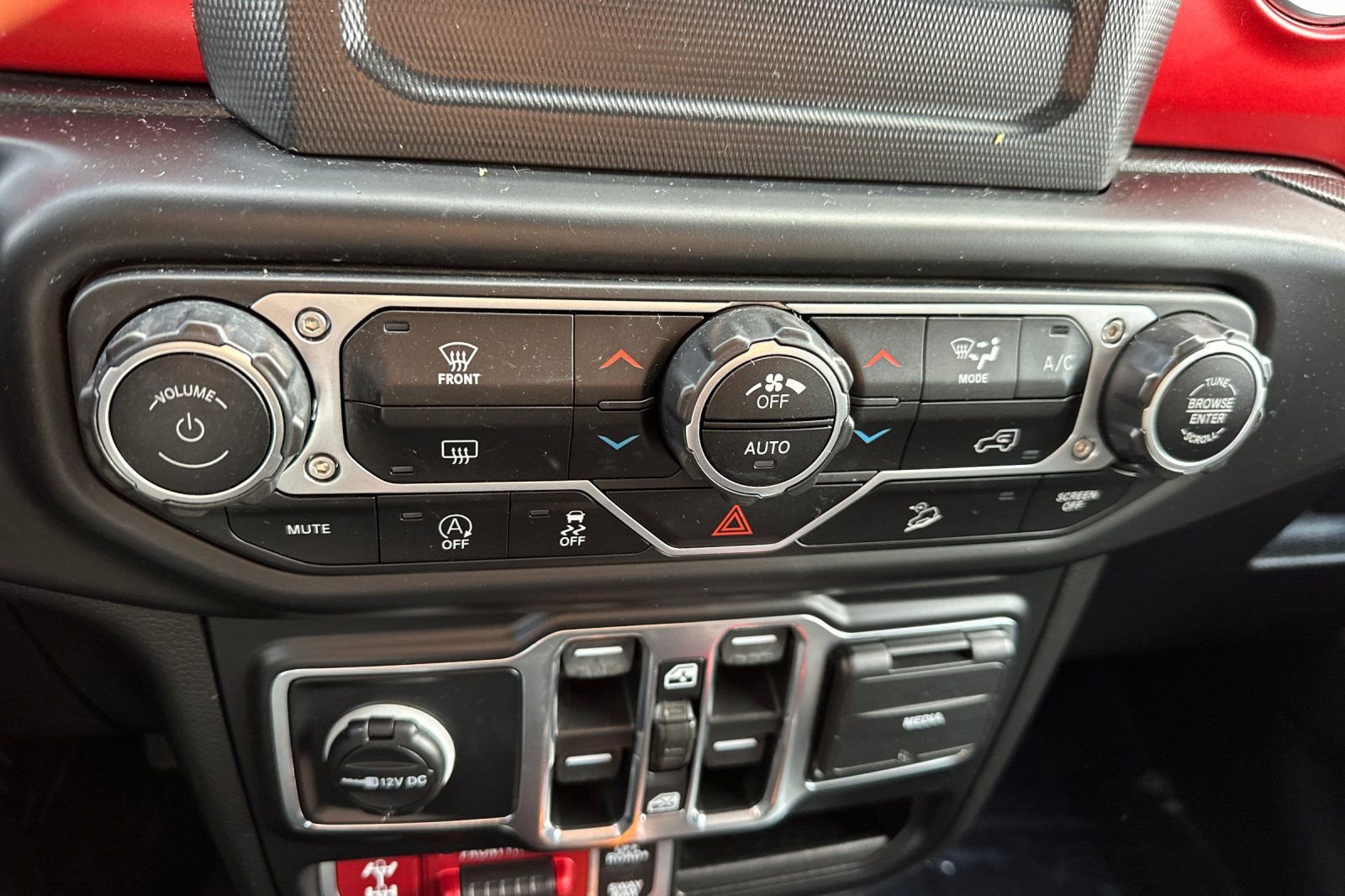 Used 2021 Jeep Wrangler Unlimited Rubicon image 29