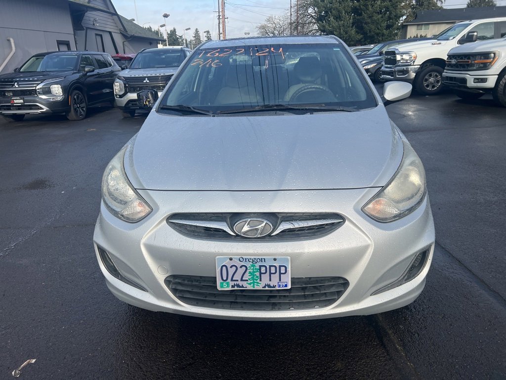Used 2014 Hyundai Accent GLS image 3