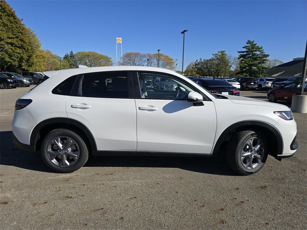 New 2026 Honda HR-V LX image 19