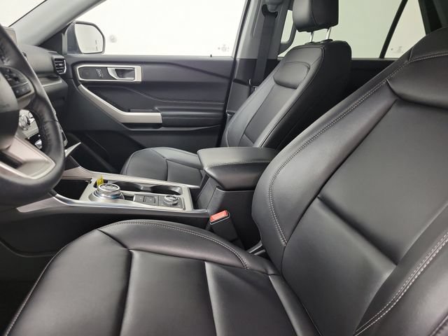 Certified 2024 Ford Explorer XLT w/ Equipment Group 202A AWD/4WD image 21