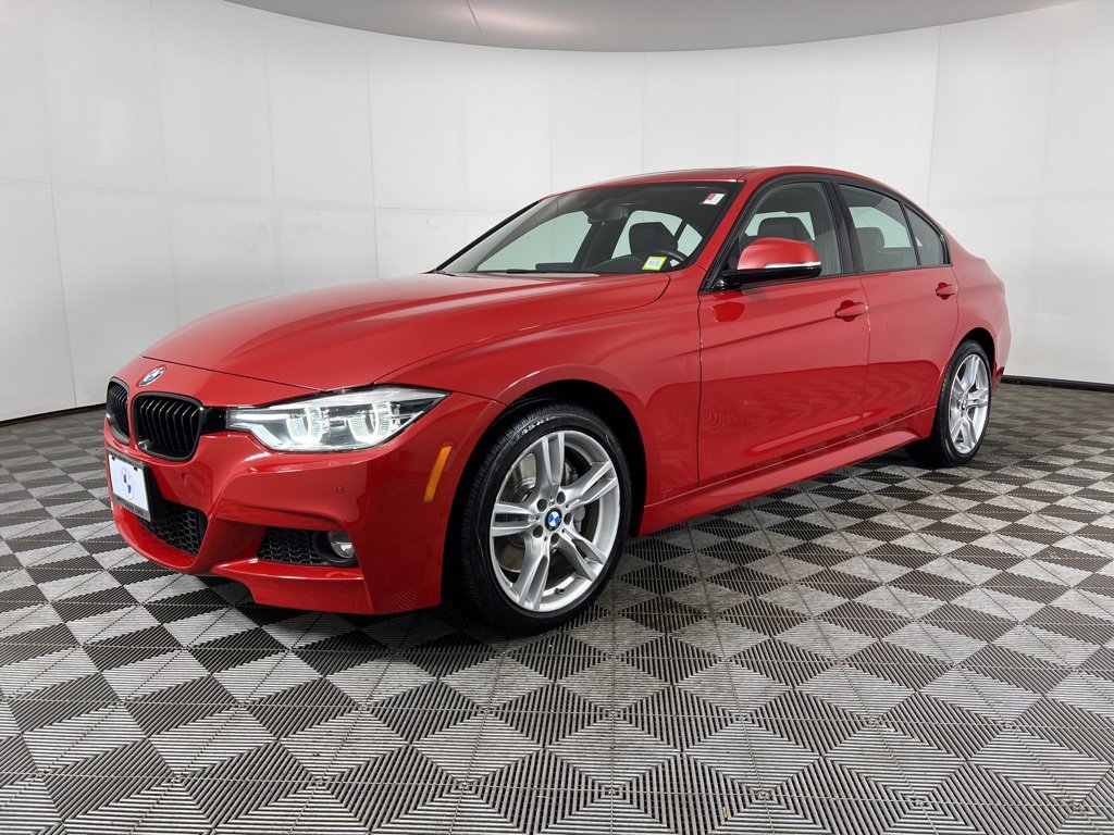 Used 2017 BMW 330i xDrive Sedan image 13
