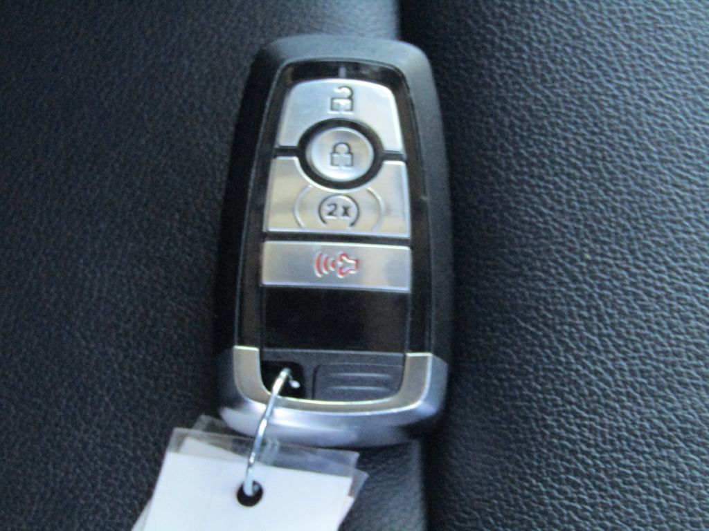 Used 2025 Ford Bronco Badlands AWD/4WD image 36